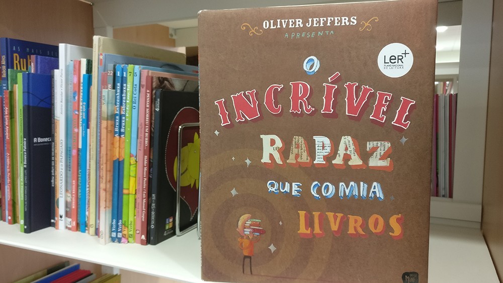 o_incrivel_rapaz_que_comia_livros