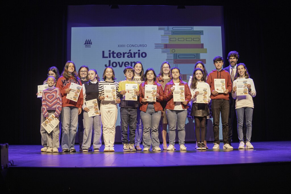 Concurso Literário Jovem 2024 contou com participação de 98 alunos