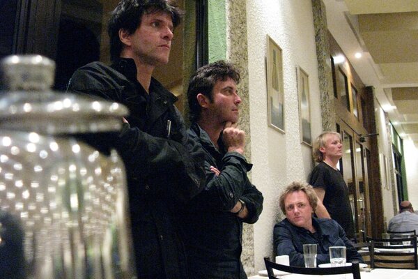 gene_loves_jezebel_12