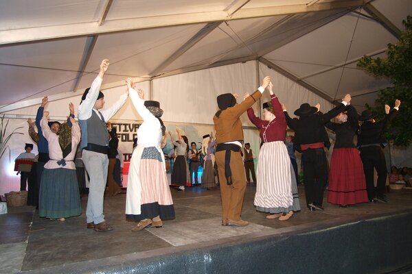 66785851_2288886647856331_311937461754265600_o