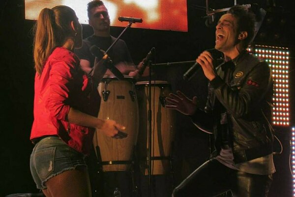 38142784_1532976093474986_8739521263468281856_n