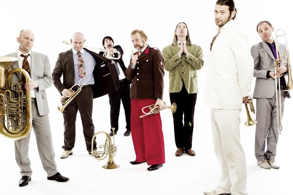 20121025153130291751