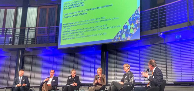 conference_berlin_08nov22_4