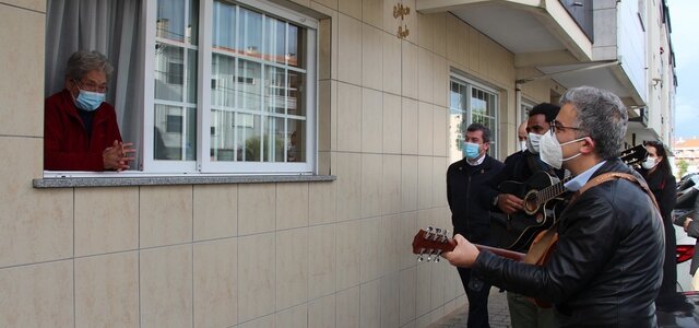 por_um_natal_mais_proximo