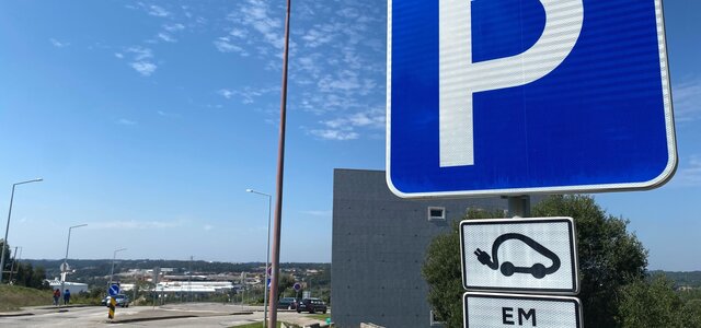 posto_de_carregamento_em_oliveira_do_bairro