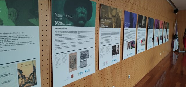 exp_biblioteca_poetas