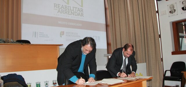 assinatura_de_protocolo_entre_munici_pio_de_a_gueda_e_irhu_01