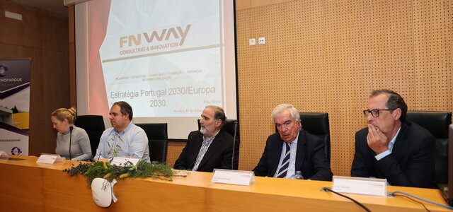 sessao_esclarecimento_curia_tecnoparque