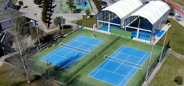 campos_de_tenis_e_padel_oliveira_do_bairro_site