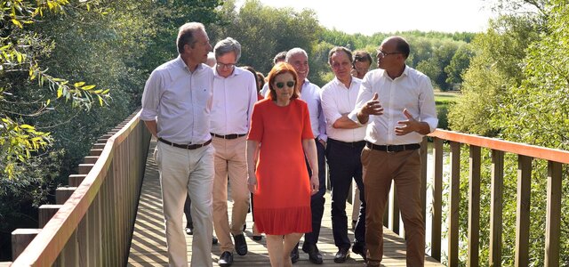 visita_ministra_do_ambiente_ao_parque_do_carreiro_velho