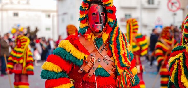 desfile_de_carnaval_oliveira_do_bairro_2024__1_