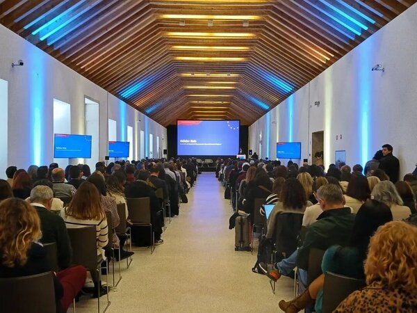 1764787765417_7402056383641600980