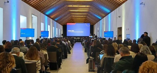 1764787765417_7402056383641600980