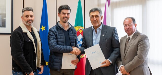 assinatura_04_12_2025