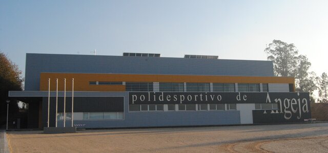 assalto_pavilhao_angeja_