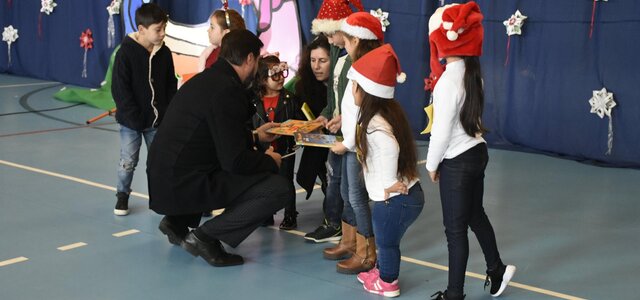 48396802_1979419565469709_2167663405811367936_o