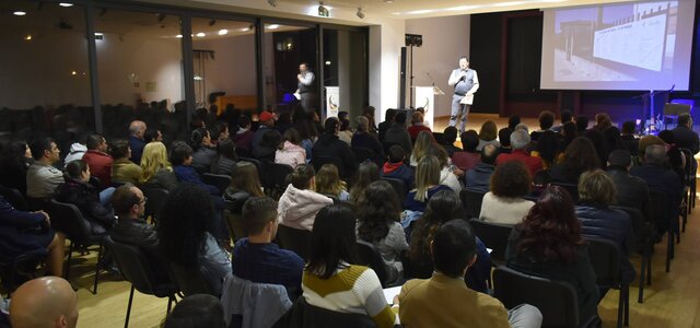 54517038_2112841542127510_3920435315881279488_o