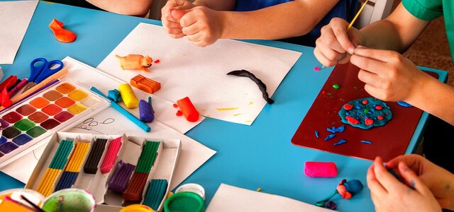 como_a_massinha_de_modelar_estimula_o_desenvolvimento_das_criancas