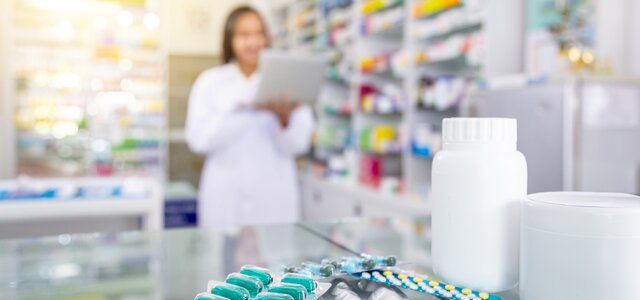 adobestock_farmacia