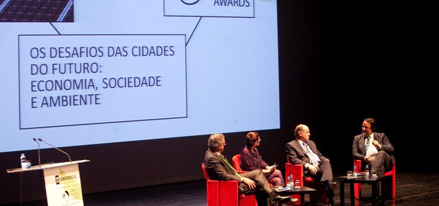 presidente_da_cm_a_gueda_orador_convidado_green_project_awards_2014