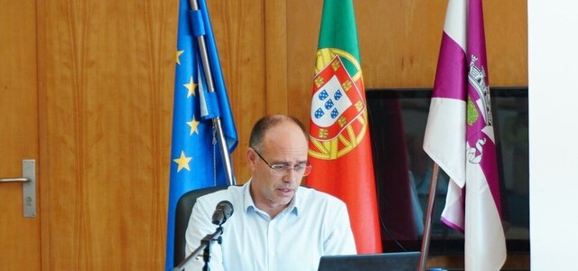 duarte_novo__presidente_da_camara_municipal_de_oliveira_do_bairro