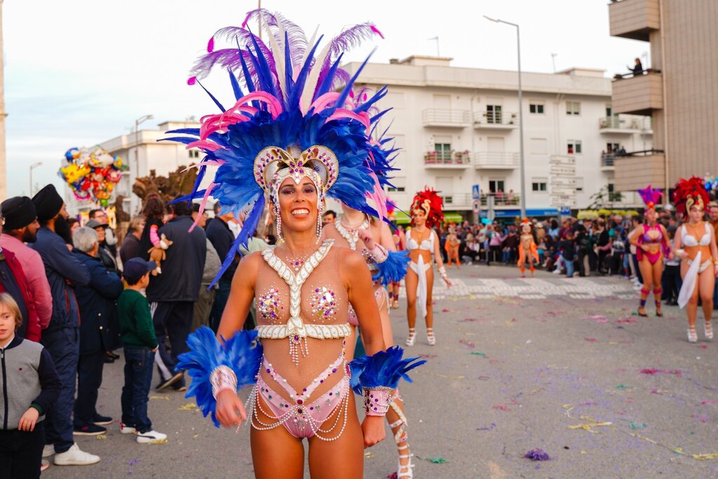 desfile_de_carnaval_oliveira_do_bairro_2024__3_