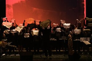 esta_maquina_cerca_o_odio_cred_joaoroldao