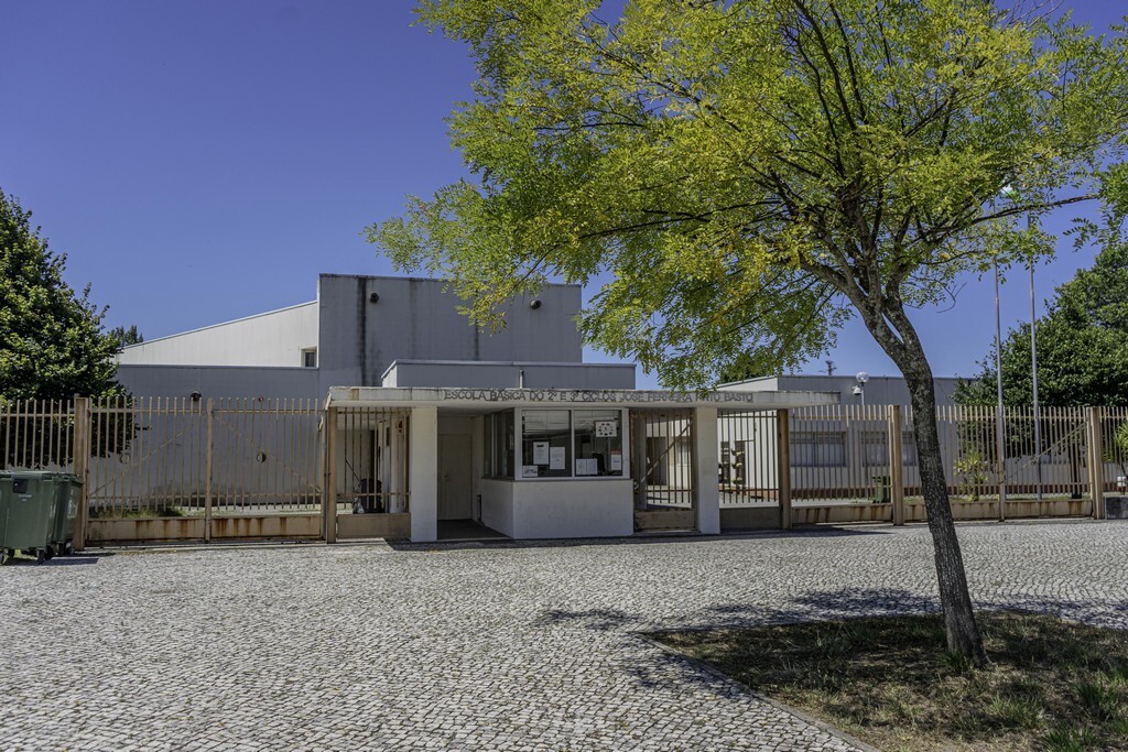 escola_basica_jose_ferreira_pinto_basto