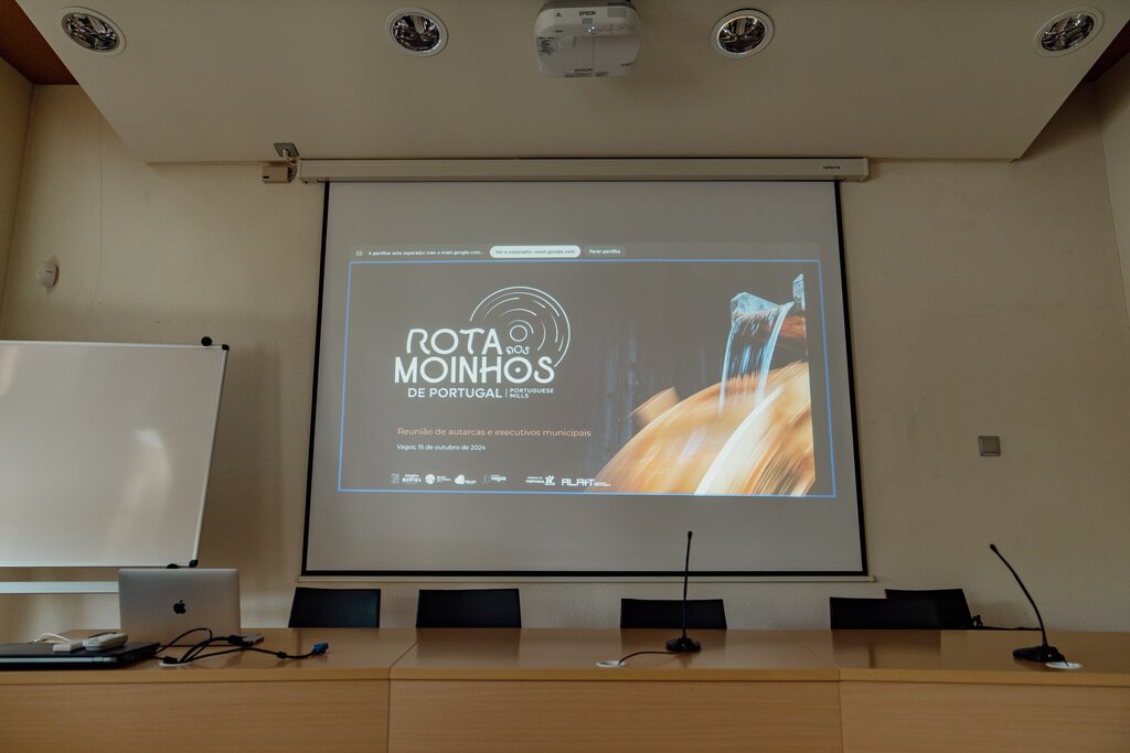 novo_logo_rota_dos_moinhos_de_portugal