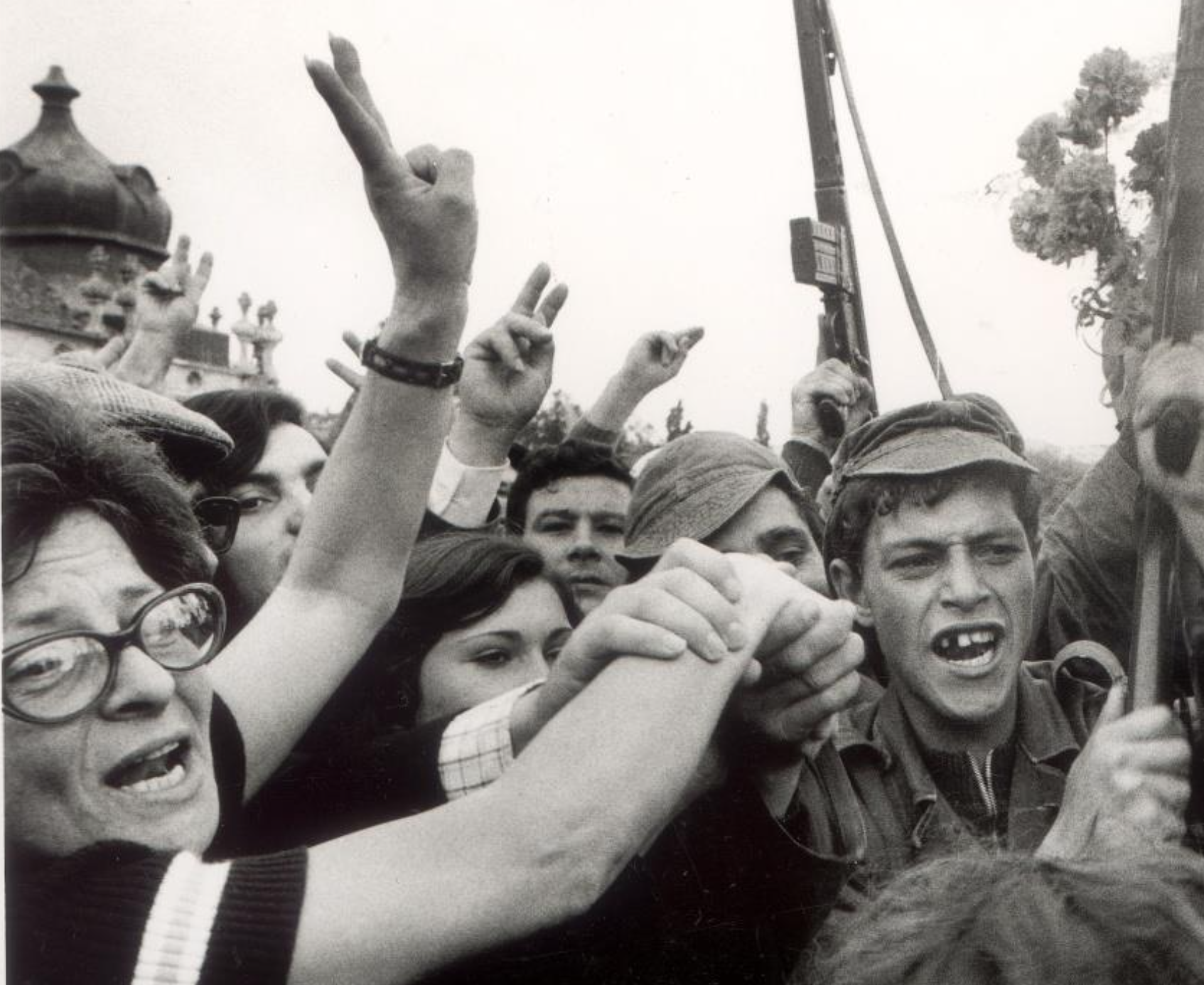 25_de_abril__escolas_