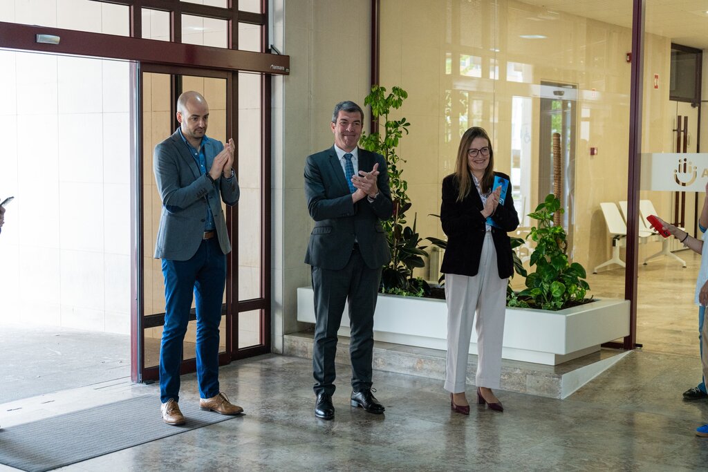 bertura das novas instalações