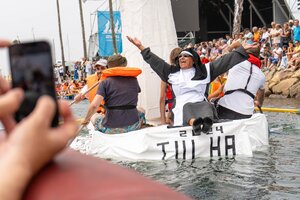 Corrida Mais Louca da Ria - Corrida de Embarcações Originais”