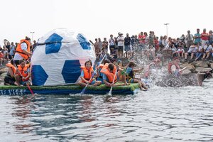 Corrida Mais Louca da Ria - Corrida de Embarcações Originais”