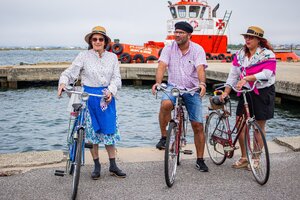 “Volta aos Cais em Pasteleira” premeia  a melhor “farpela” e a melhor “pasteleira” no Festival do...