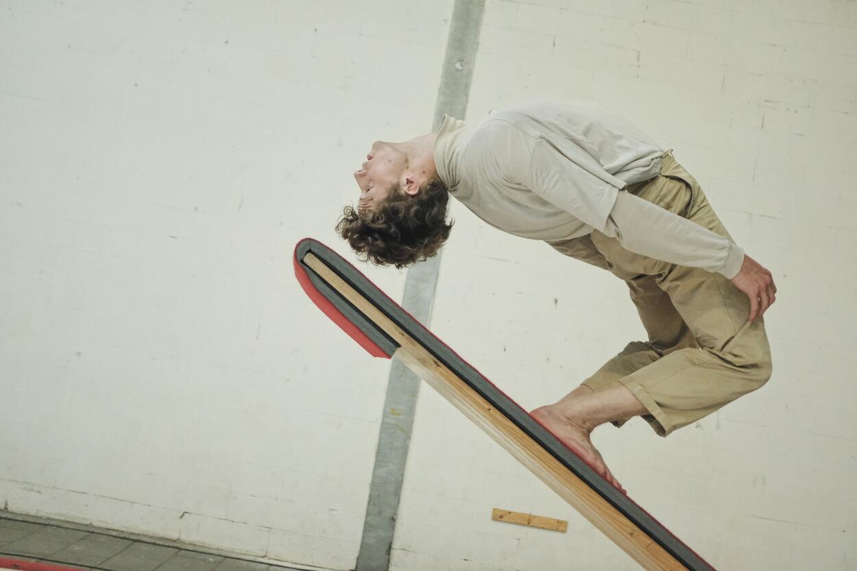 “L o n e”, de Luuk Brantjes