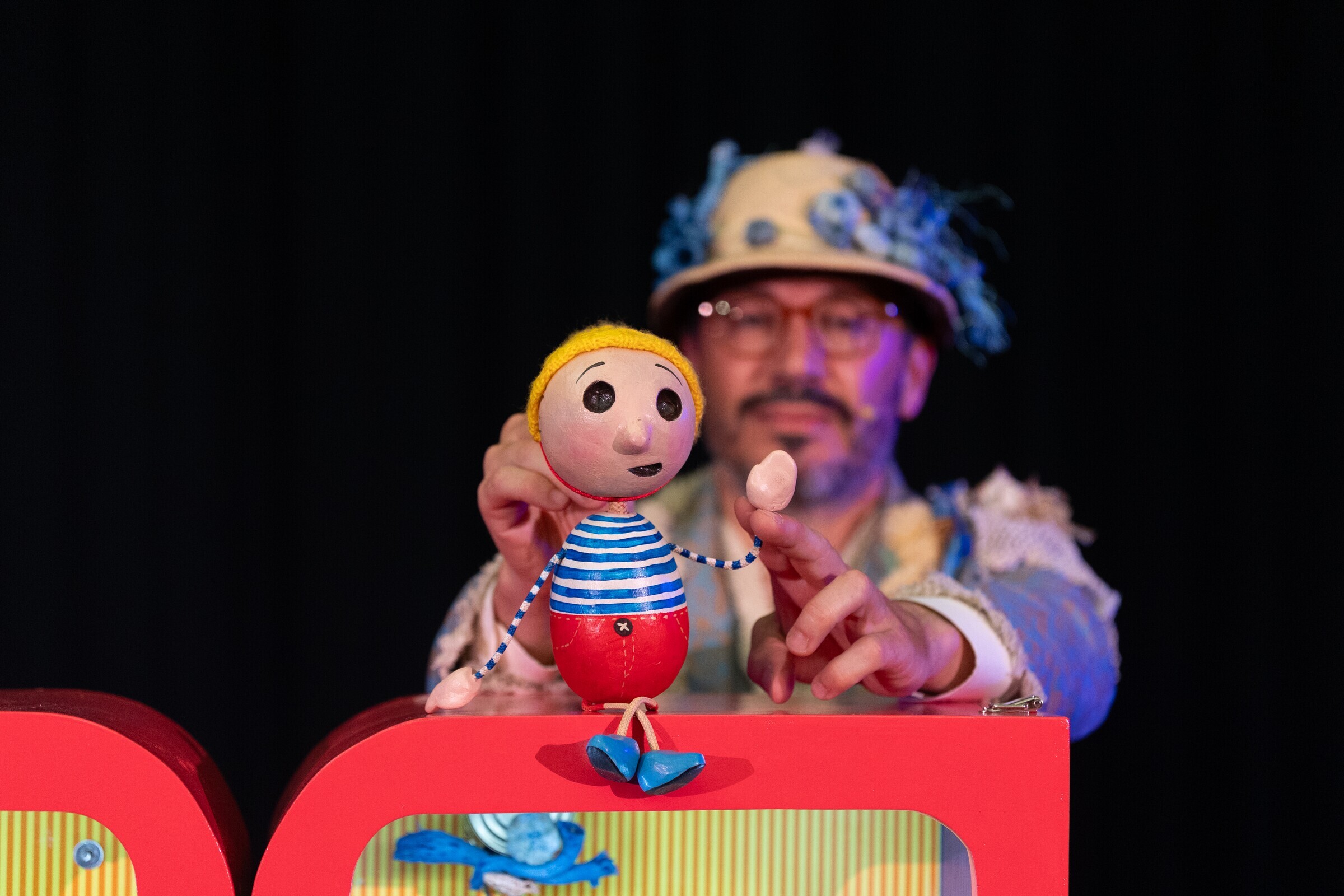 O Rapaz que Morava à Beira Mar