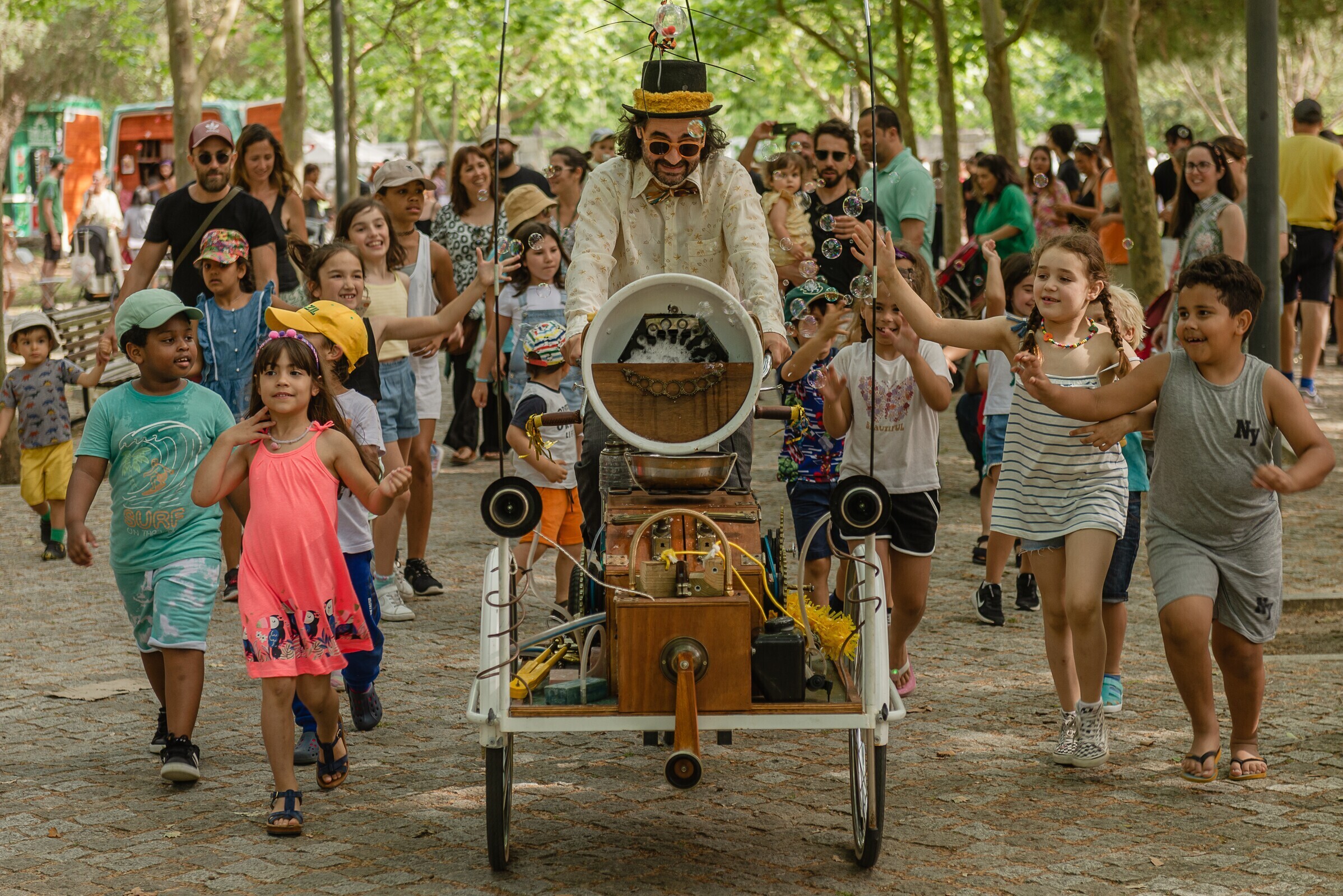 Sr. Sabão - animação itinerante