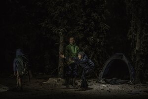 kind___virginia_rota__peeping_tom_2_lr