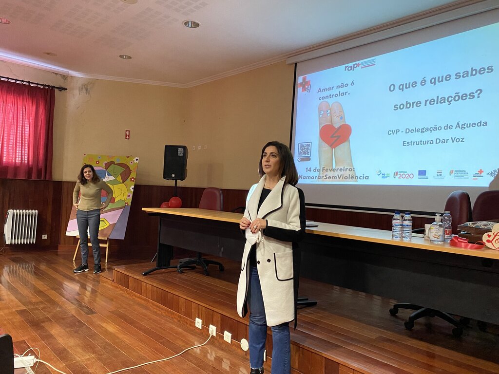 Sensibilização contra a violência no namoro ESOB 2
