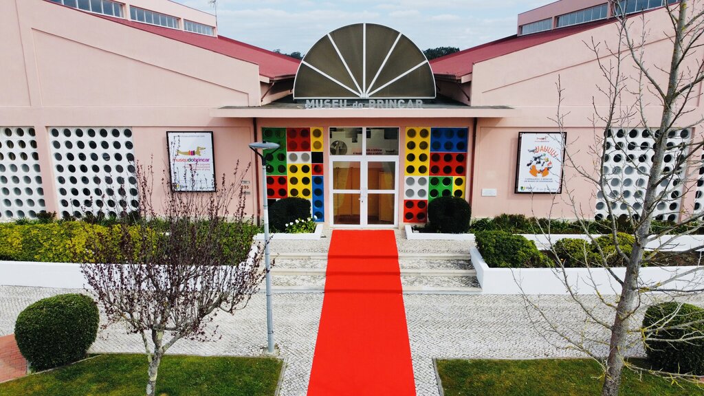 DECORRE NO MUSEU DO BRINCAR