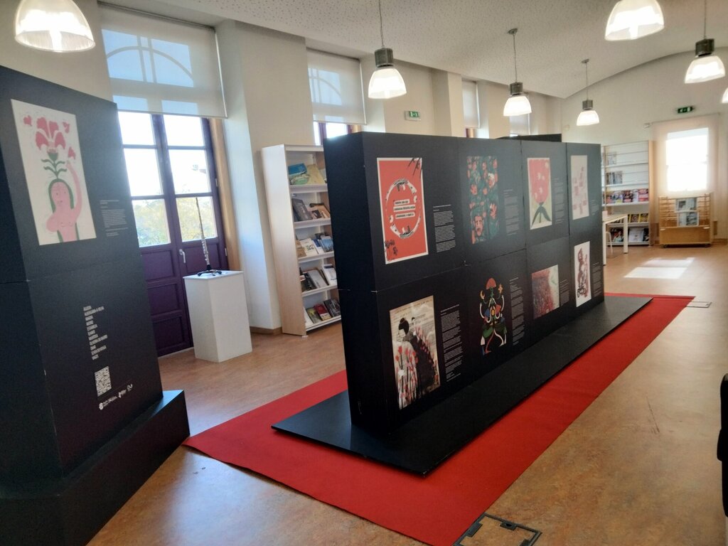 Exposição de Ilustração 50 anos do 25 de abril