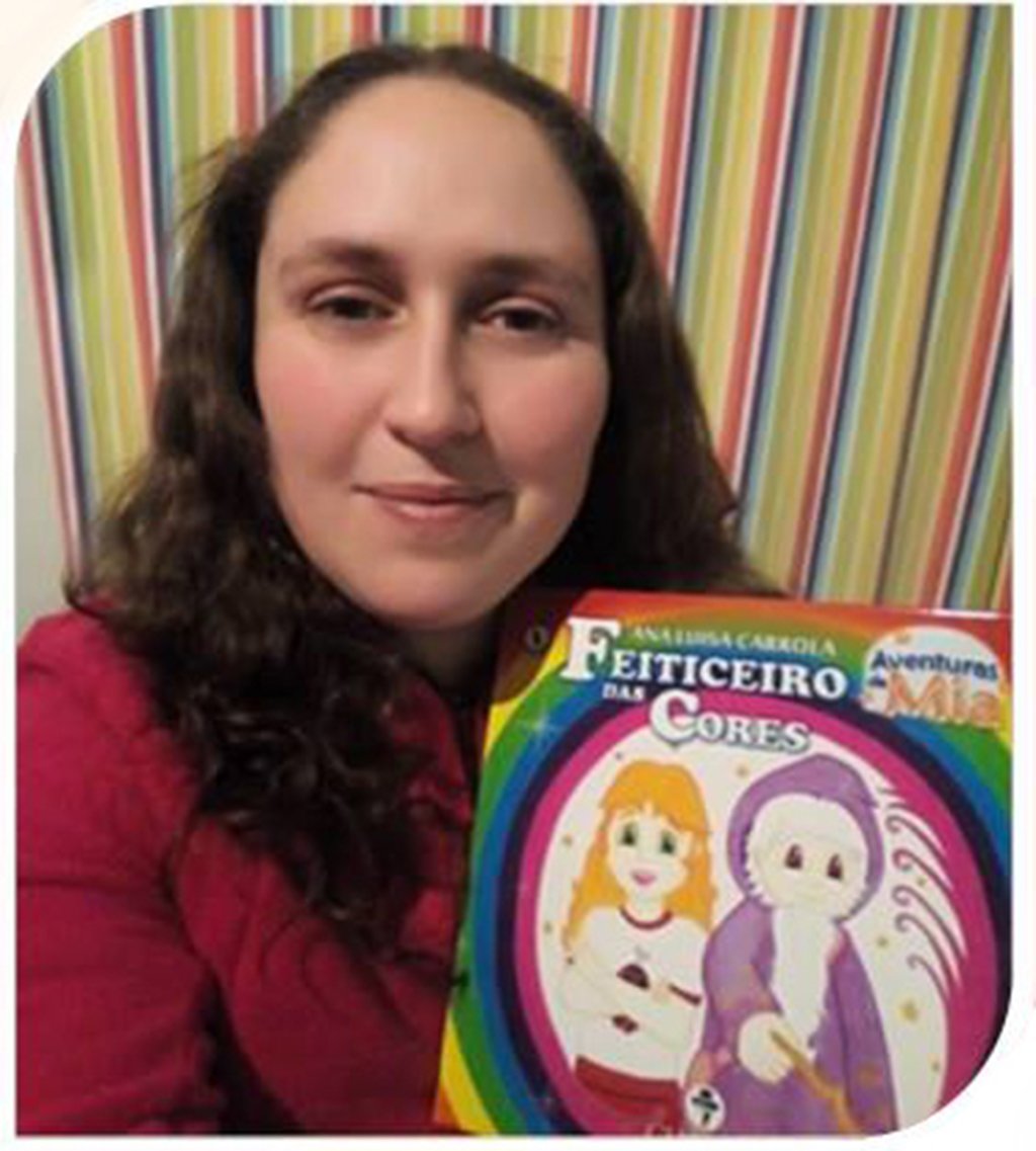 Hora do Conto com a apresentação do livro “ O Feiticeiro das Cores