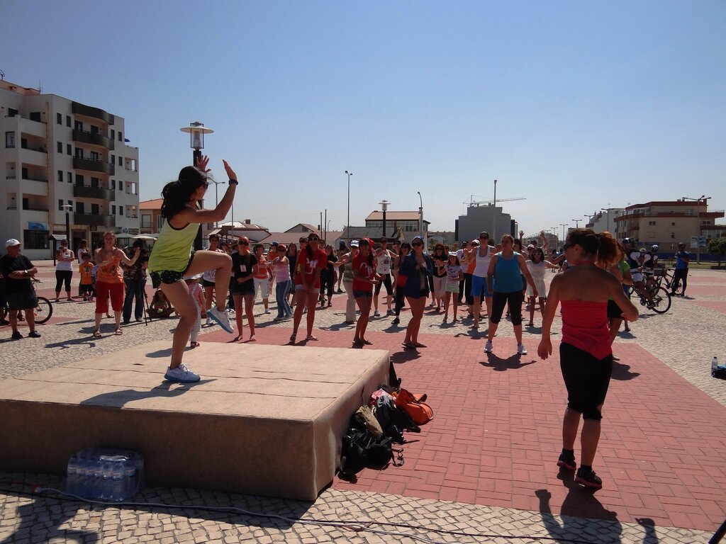 MANHÃS DESPORTIVAS - ZUMBA | PRAIA DA VAGUEIRA