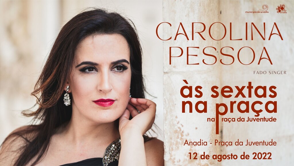 Às Sextas na Praça - Carolina Pessoa (fado singer)
