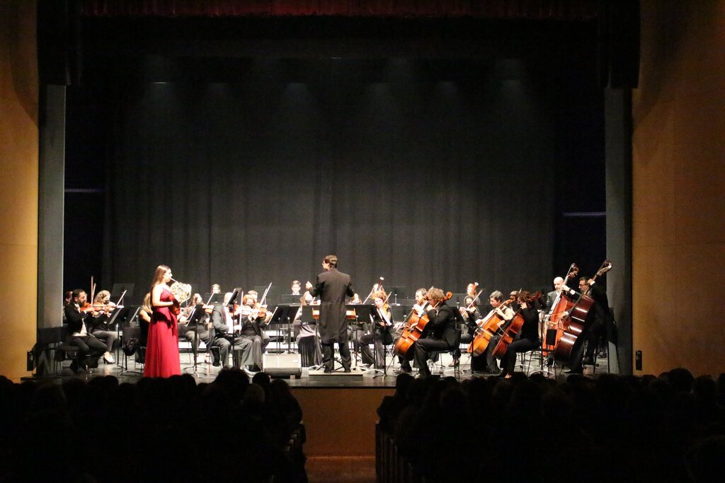 CONCERTO DE ESTÁGIO DE ORQUESTRA ART'J COM A ORQUESTRA FILARMONIA DAS BEIRAS E ESCOLA PROFISSIONA...