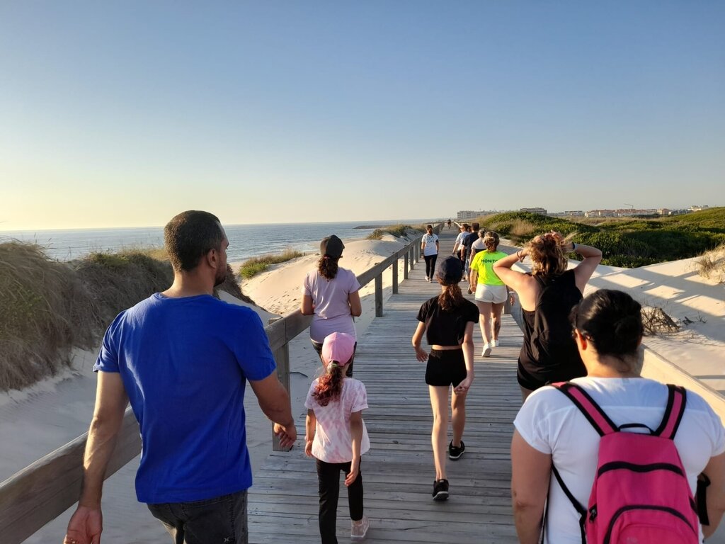 CAMINHADAS AO PÔR DO SOL