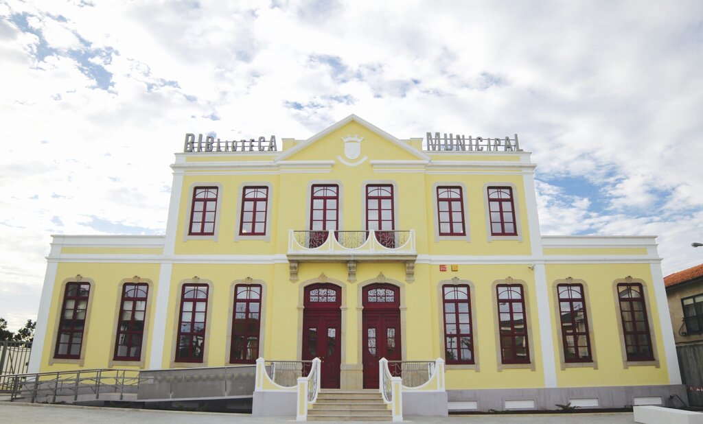EXPOSIÇÃO "RESGATAR A ÁGUA" PATENTE NA BIBLIOTECA MUNICIPAL JOÃO GRAVE