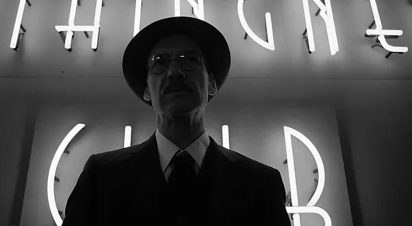 The Nothingness Club: Não sou nada 