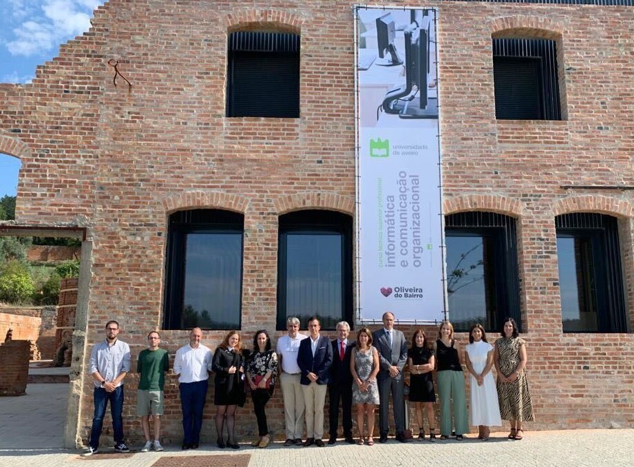 Cerâmica Rocha | Aberto Curso Superior da Universidade de Aveiro