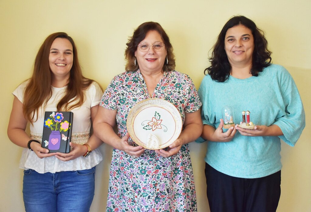 COMUR-MUSEU MUNICIPAL RECEBE EXPOSIÇÃO DE ANA LUÍSA SANTOS, CARLA RUA E ANA LÚCIA SANTOS